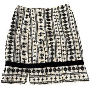 Vintage Embroidered black and cream skirt size 2